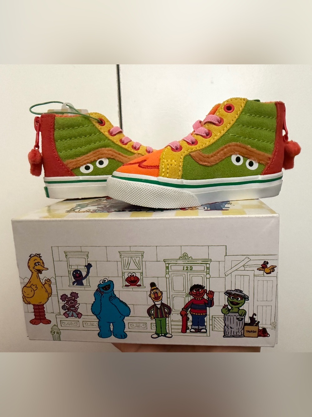VANS X SESAME STREET TODDLER SK8-HI ZIP - Picture 4 of 6